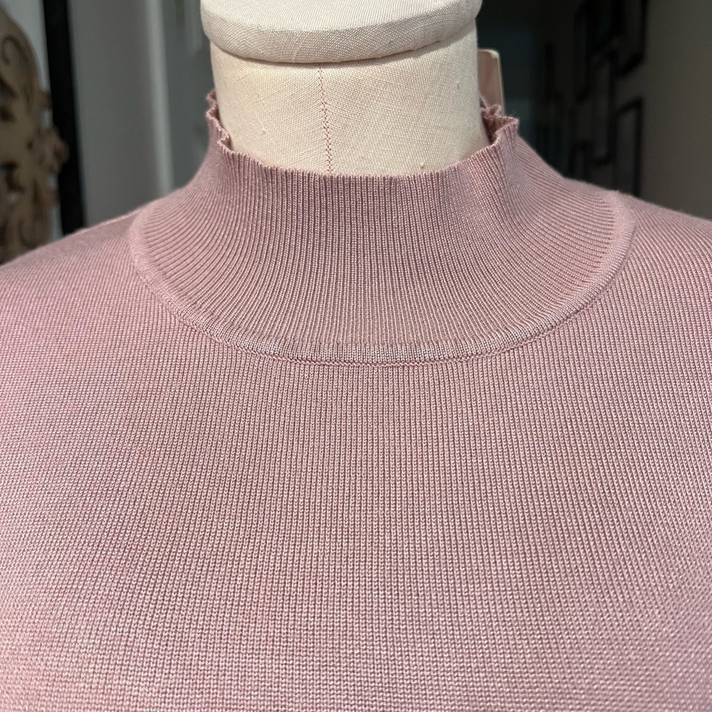 26 INTERNATIONAL lavender/pink long sleeve mock neck lightweight sweater - Picture 3 of 12